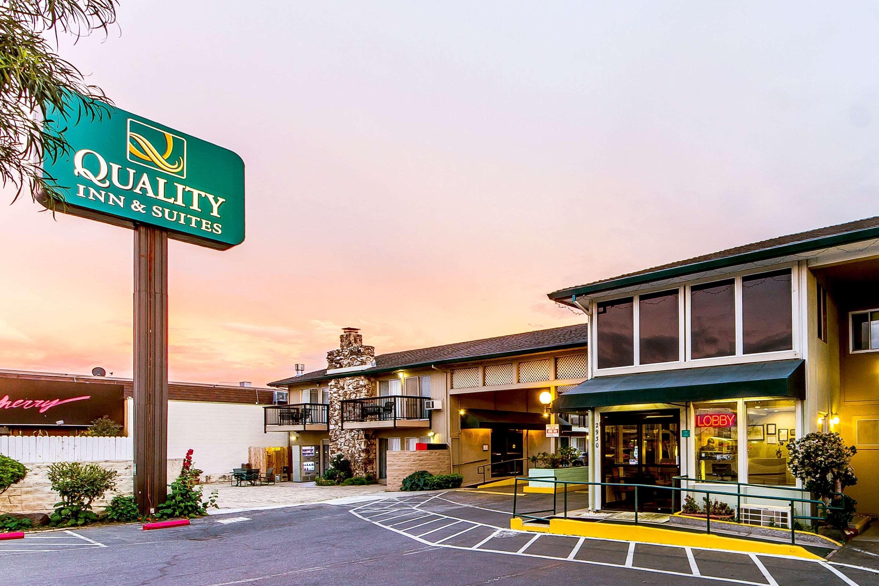 Quality Inn & Suites Silicon Valley Санта Клара Экстерьер фото