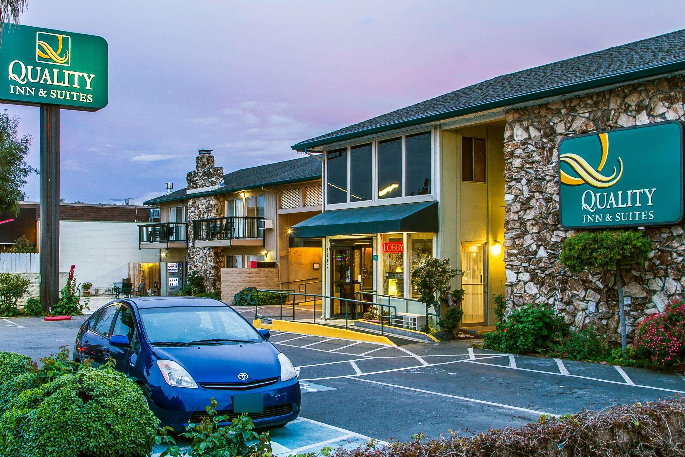 Quality Inn & Suites Silicon Valley Санта Клара Экстерьер фото